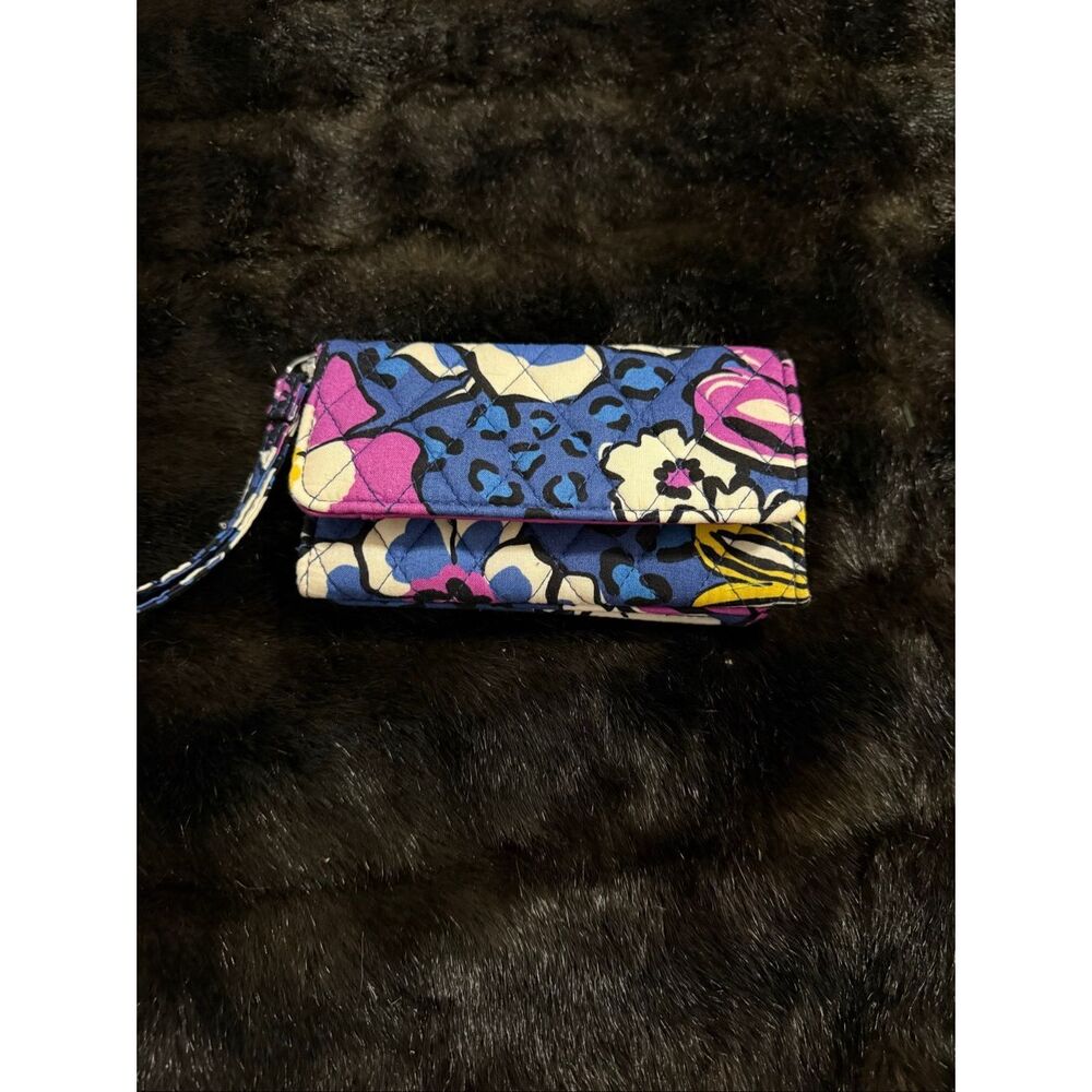 Vera Bradley All in One , Wallet,  African Violet‎
